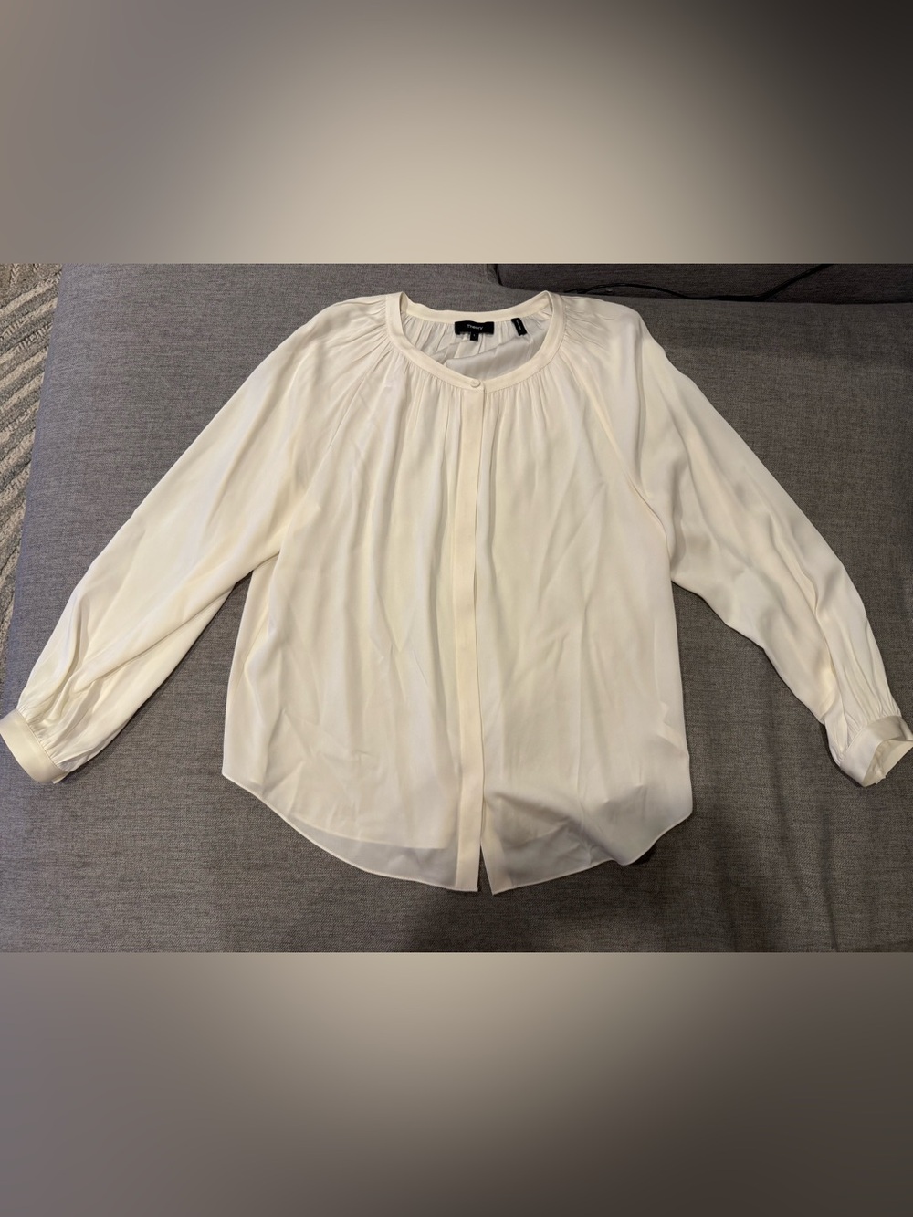 Theory Cream Round-Neck lightweight Button-Front Blouse